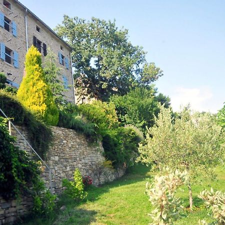 Ruine-Motovun Kh Vila Exterior foto